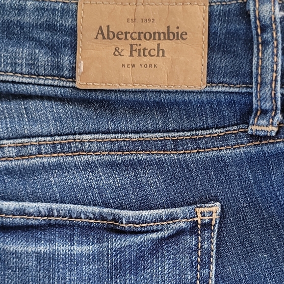 Abercrombie & Fitch Jeans - Picture 2 of 3